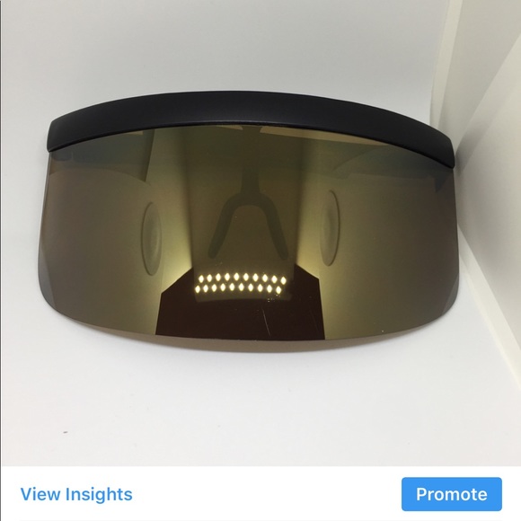 Glasses - Picture 6 of 8